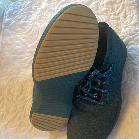 Allbirds Men’s High Top Wool - Runner Up Muzzle Aurora Sneakers. Size 11 - Picture 4 of 6